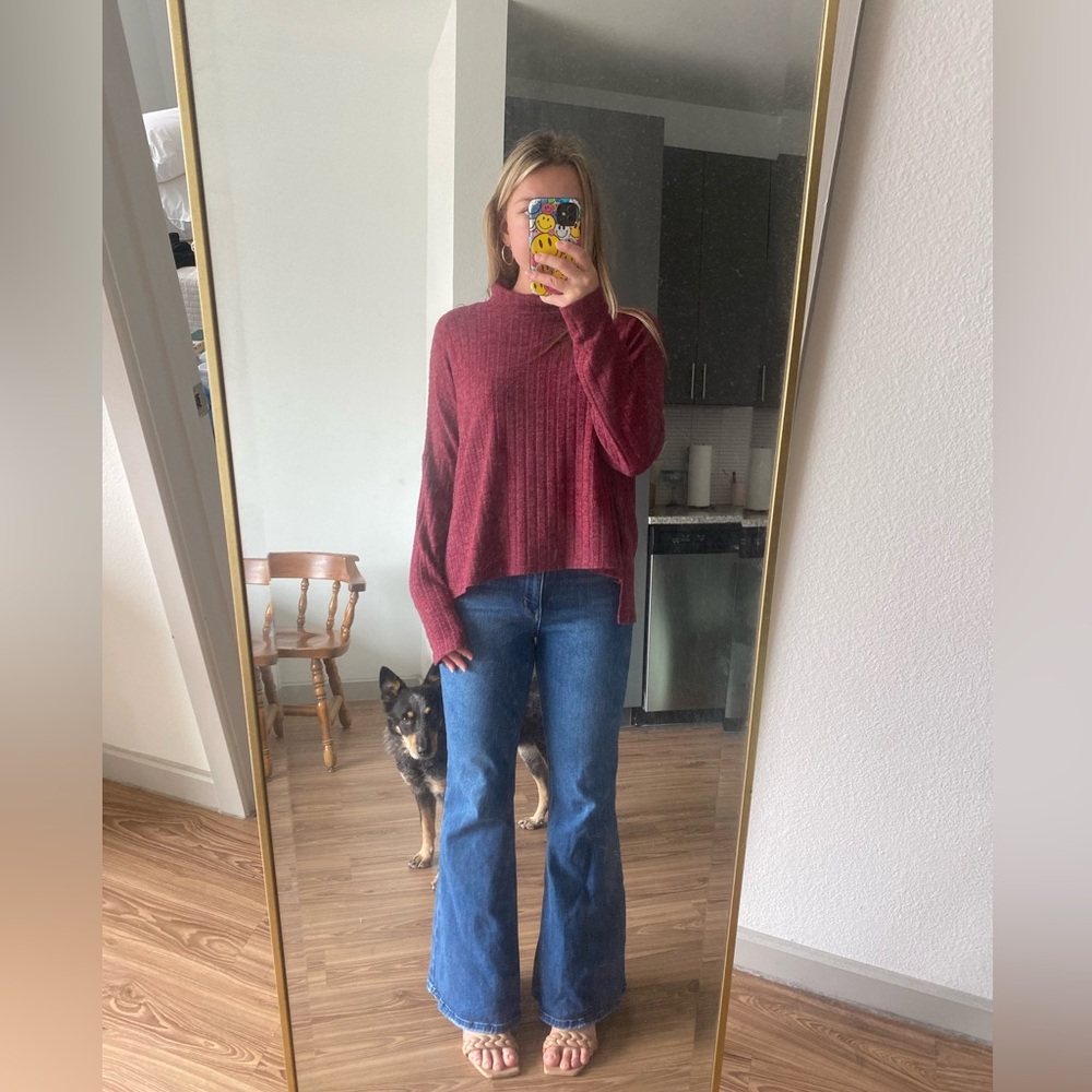 Maroon Lightweight Turtleneck